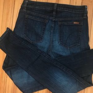 SALE! Joe’s “The Honey Skinny” Dark Wash Jeans